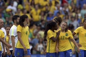 Brasil perde nos pênaltis para Suécia e vai disputar bronze no futebol feminino |