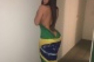 Suzy Cortez posa nua com bandeira em homenagem ao ouro de Robson Conceição | Reprodução/Instagram