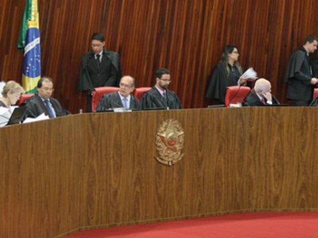 TSE toma medidas para garantir doações eleitorais por meio de cartão de crédito