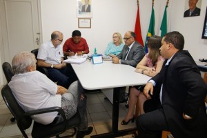 Prefeito quer atendimento gratuito no Hospital Santa Rita para assinar contrato definitivo | Assessoria