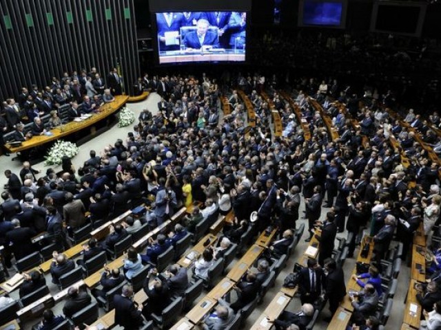 Por cargos, políticos queixam-se de privatizações ao Planalto