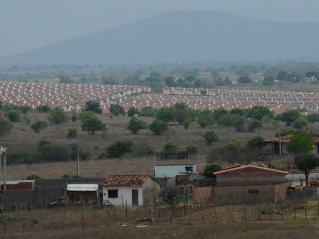 Prefeitura inicia hoje (16) mutirão nos conjuntos Brivaldo Medeiros e Antônio