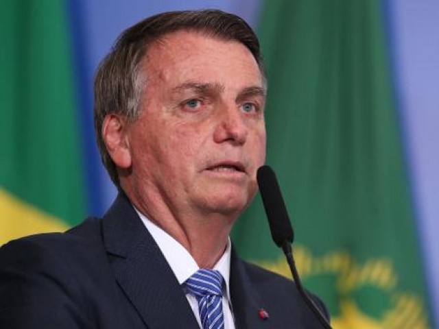 Bolsonaro recorre de multas por não usar máscara em São Paulo