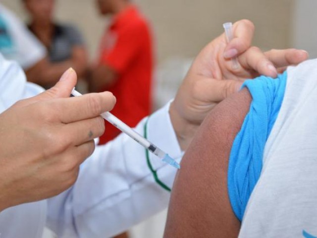 ALAGOAS JÁ VACINOU QUASE 80% DA POPULAÇÃO COM A 1ª DOSE DO IMUNIZANTE CONTRA A COVID-19