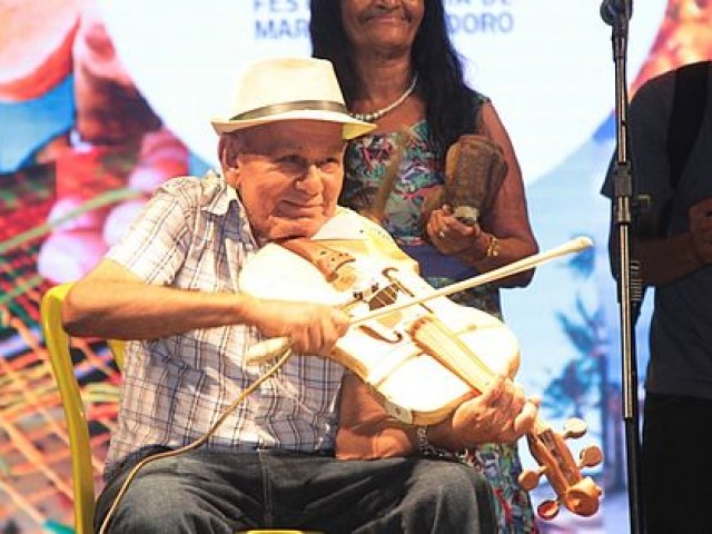 Morre Nelson da Rabeca, aos 81 anos