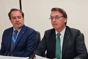 Bolsonaro diz que ex-presidente da Caixa vai responder a denúncias de assédio | REPRODUÇÃO/REDES SOCIAIS