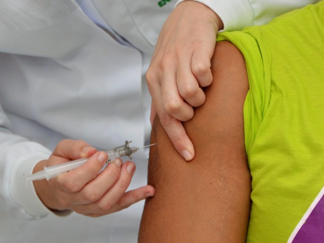 Alagoas amplia vacinação com a Pfizer bivalente para pessoas com comorbidades